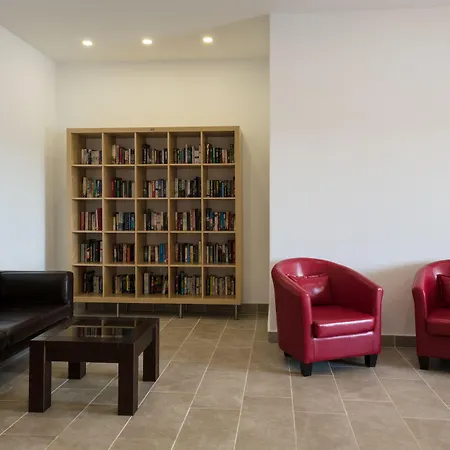 卡奈玛别墅公寓 卡门港